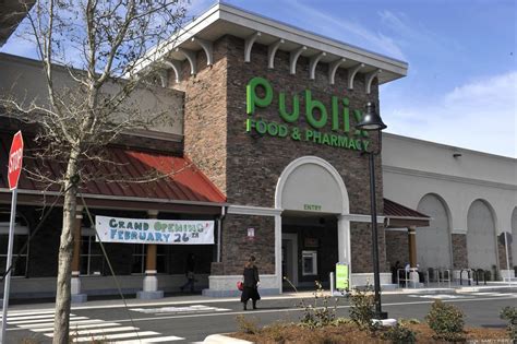 Publix clayton nc - Clayton, NC (October 2019) – The Morgan Companies (“Morgan Cos.”) and Flowers Plantation are pleased to announce plans for a new Publix-anchored shopping center located 5 miles …